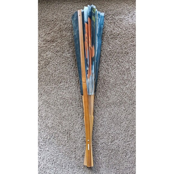 Vintage Large Asian Wall Fan 35" Hand Painted Forest Tiger - Picture 5 of 8